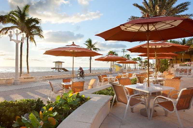 Готель Hollywood Beach Marriott Ресторан фото